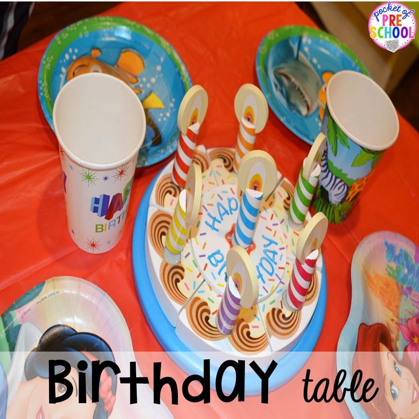 Birthday table set up for a Birthday Party in dramatic play. Perfect for a preschool & pre-k classroom. #dramaticplay #preschool #pre-k #birthdaytheme