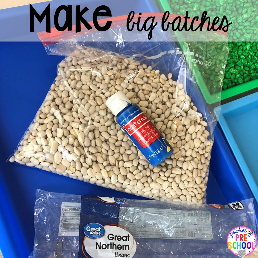 How to dye beans for sesnory plan and make mini sensory bins with pencil boxes. Just right fo rpreschool, pre-k, and kindergarten!