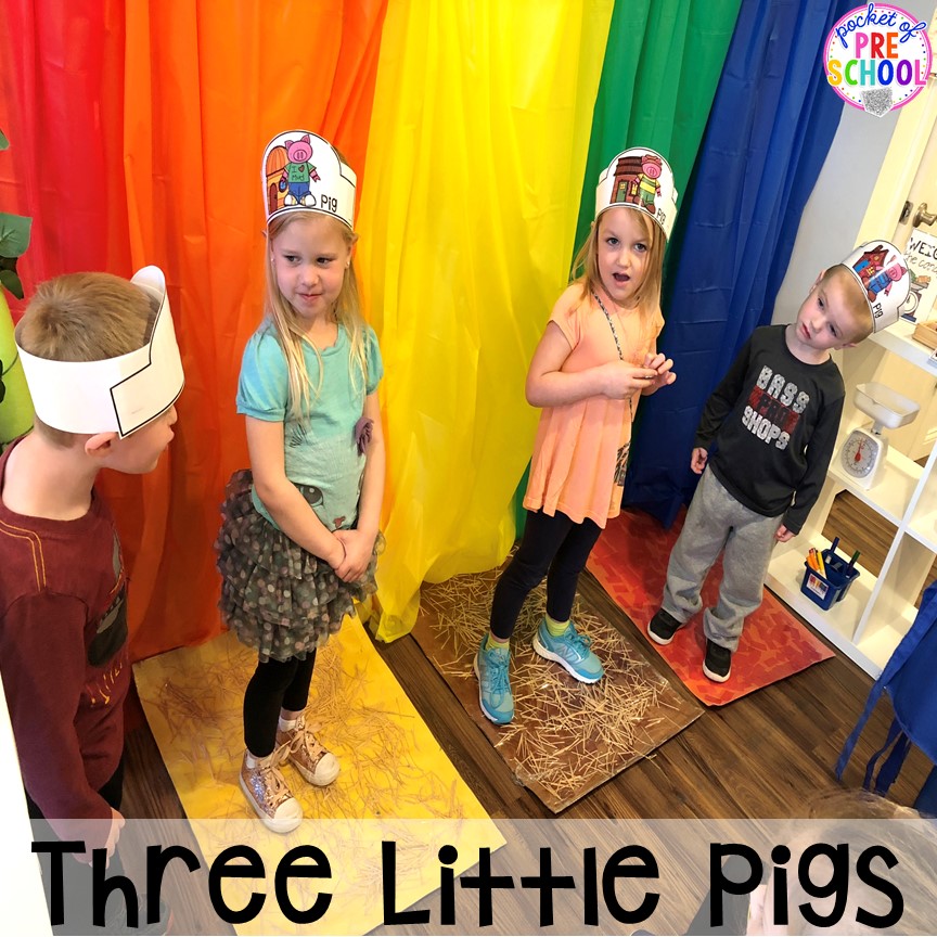 Act out the Three Little Pigs at the pretend theater in the dramatic play center! a fun way to retell a book through play. #dramaticplay #pretendplay #preschool #prek #kindergarten